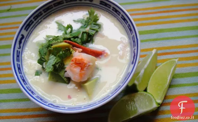 Cuocere il libro: zuppa di mais con aragosta e avocado