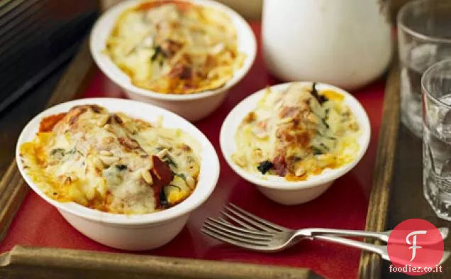 Cavolfiore formaggio e spinaci pasta cuoce