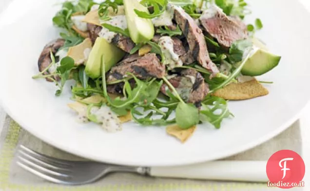Insalata di tortilla di bistecca al pepe
