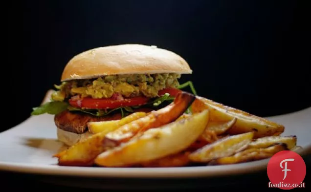 Portobello Mushroom Burger con patatine fritte fatte in casa