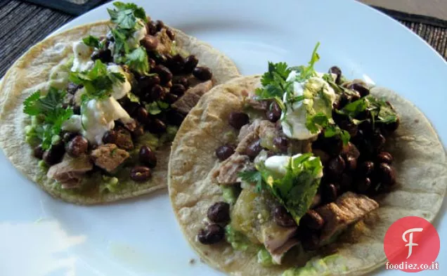 Tacos di maiale con Guacamole e Salsa Verde