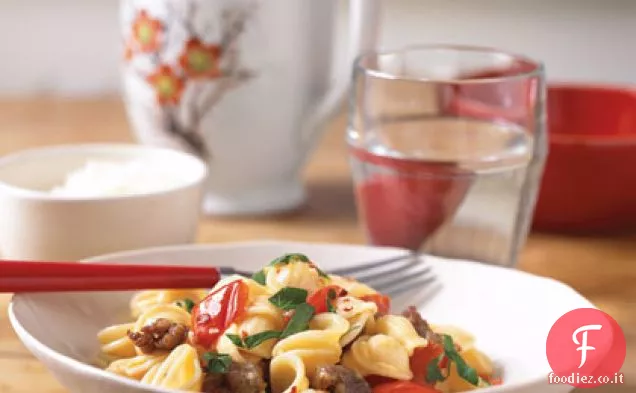 Pasta con Salsiccia e Peperone rosso