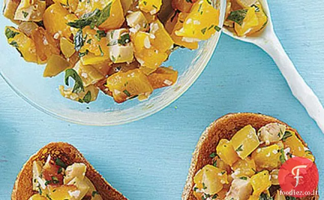 Crostini al Pepe, Parmigiano e Olive
