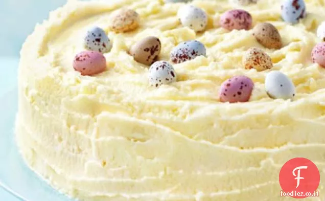 Torta di Pasqua al cioccolato bianco glassato