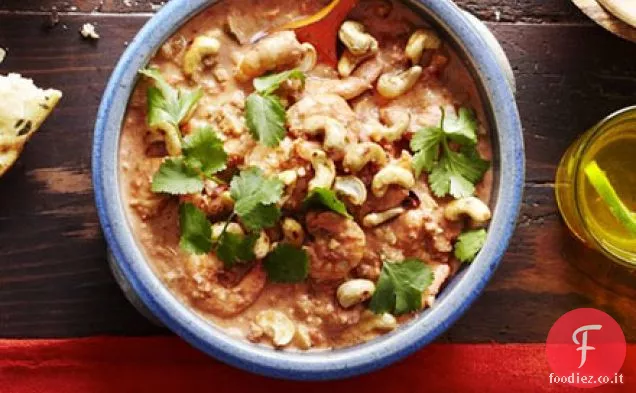 Curry aromatico di gamberi e anacardi