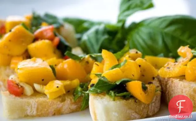 Bruschetta di Mango al Pepe giallo, senza pomodoro