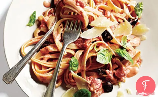 Fettuccine al Pomodoro