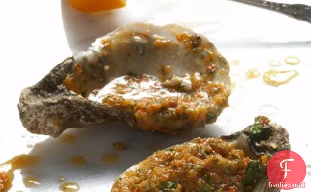 Ostriche Hog Island Casinò con peperoni rossi, Cile e pancetta