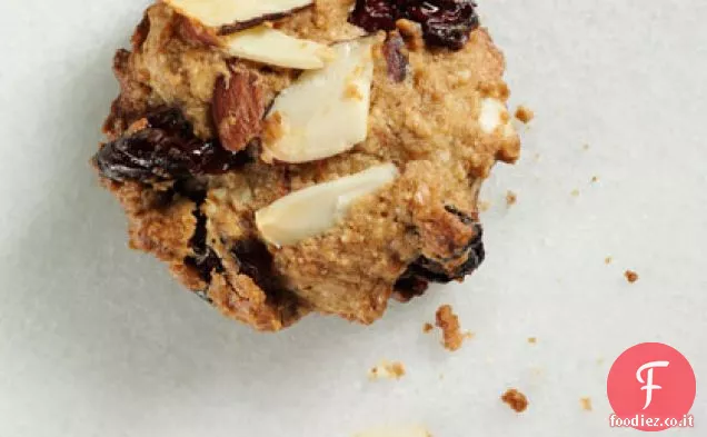 Biscotti alla ciliegia e mandorle sovralimentati