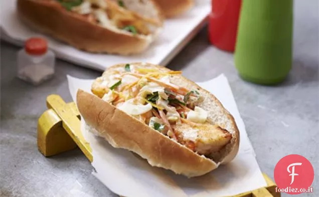 Cani di pesce con limone finocchio slaw