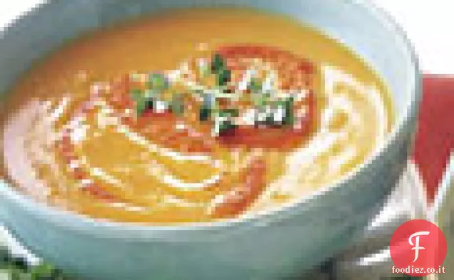 Zuppa di zucca con purea di peperoni rossi arrostiti