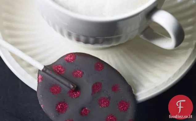 Lecca lecca all'uovo di cioccolato al peperoncino