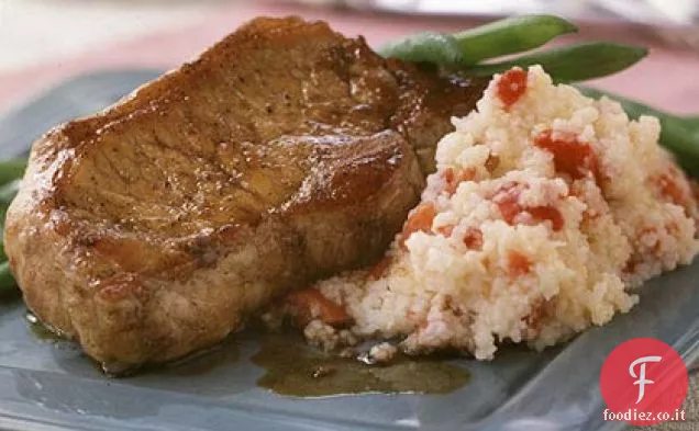 Braciole di maiale glassate al balsamico con granella di pepe rosso