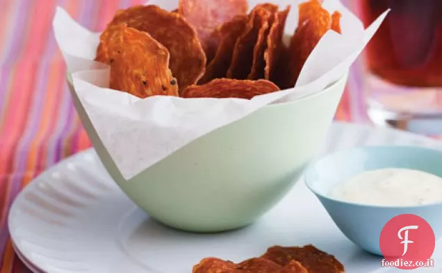 Patatine di salame con salsa di senape granulosa