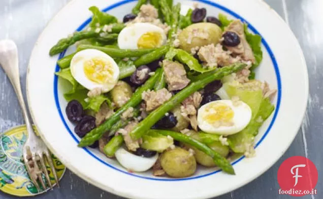 Insalata di asparagi e tonno