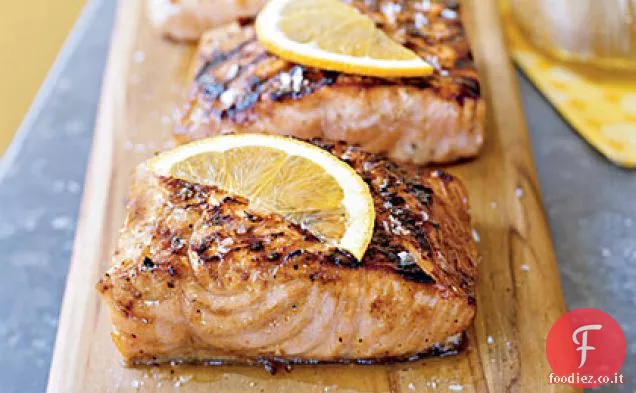 Salmone alla griglia di acero