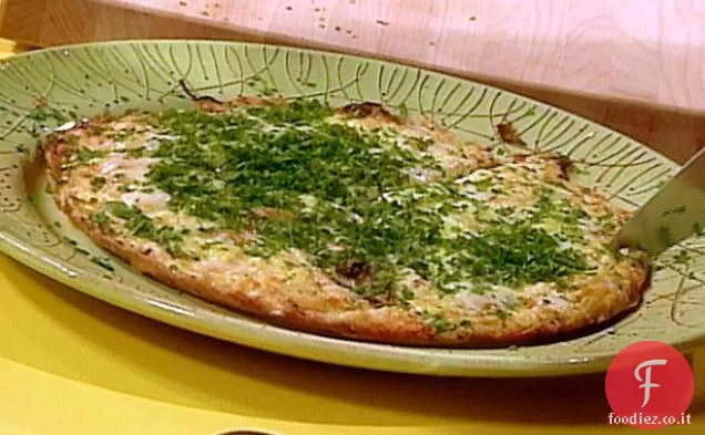 Torta all'uovo di patate e peperoncino arrostito