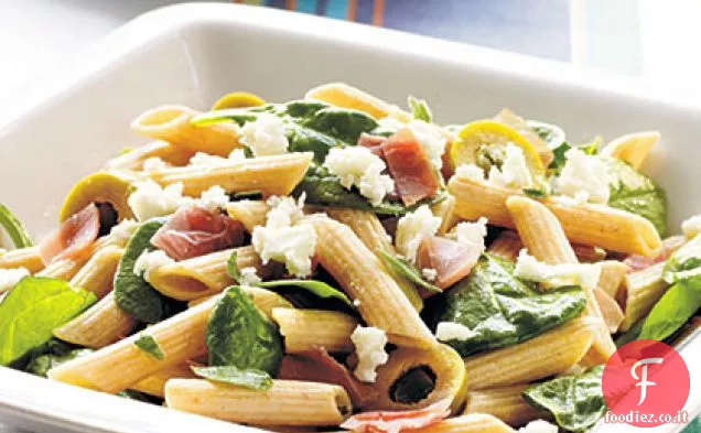 Prosciutto e Insalata di pasta verde Oliva piccante