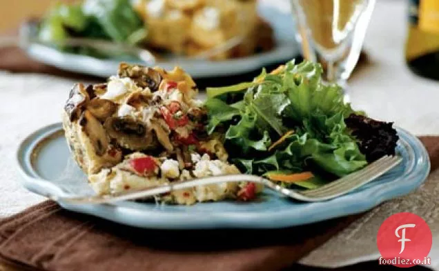 Funghi, peperoncino arrostito e budino di pane al formaggio di capra