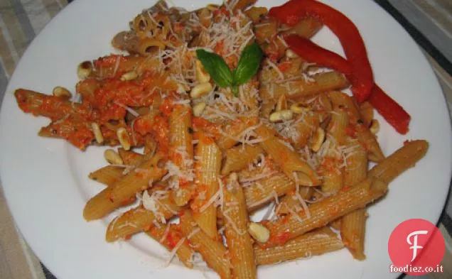 Pesto di Pepe Rosso arrosto su Penne