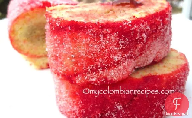 Rollo Rojo de Guayaba (Torta rossa colombiana con guava)