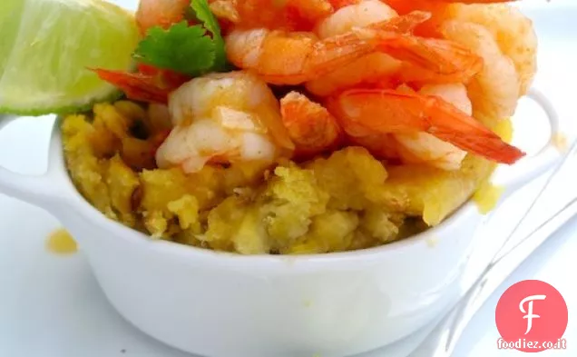 Mofongo con gamberetti (Purè di piantaggine verde con gamberetti)