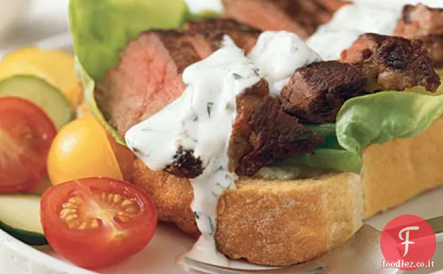Panini alla bistecca con maionese al dragoncello