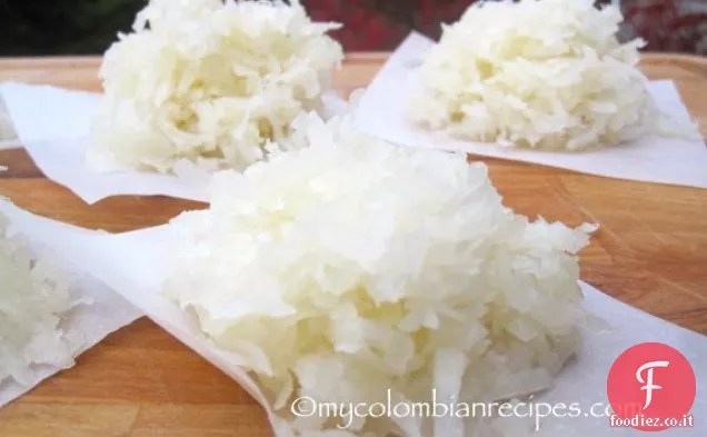 Cocadas Blancas (Caramella di cocco in stile colombiano)