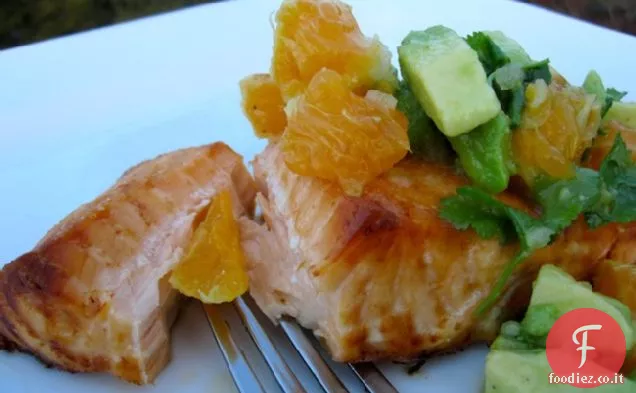 Salmon con Salsa de Mandarina y aguacate (Salmone con mandarino e salsa di avocado)