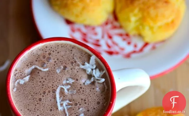 Cioccolata calda al latte di Cocco (Chocolate en Leche de Coco)