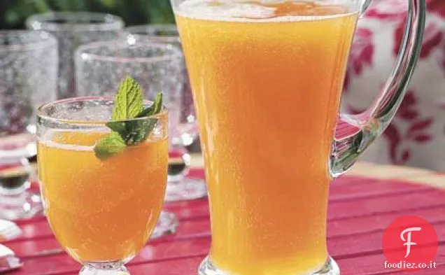 Villa del Governatore Estate Peach Tea Punch