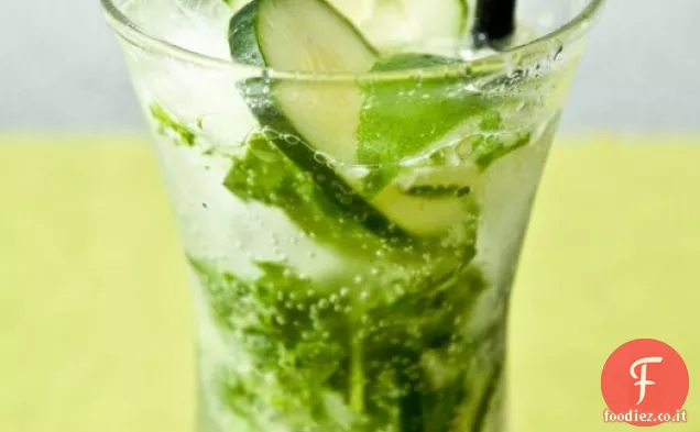 Menta, basilico, cetriolo e Lime Fizz