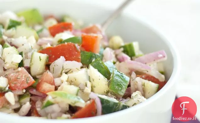 Insalata di cetrioli e aneto