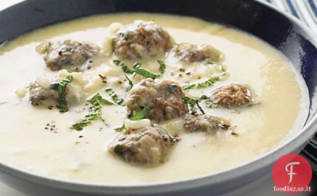 Zuppa cremosa di limone con polpette di agnello alla menta
