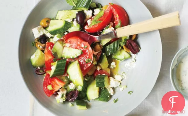 Insalata di cetrioli, pomodori e feta