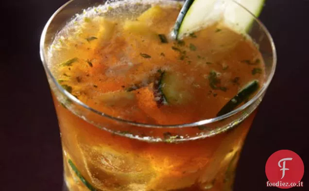 Pimm's Italiano con Menta, Limone, Cetriolo e Fernet Branca