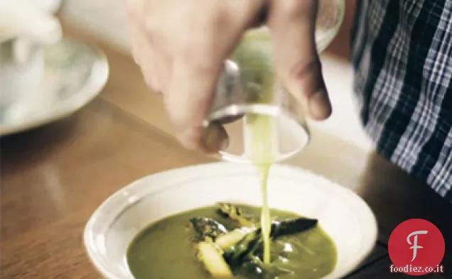 Zuppa di asparagi refrigerati