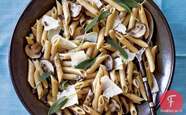 Penne con Salvia e Funghi