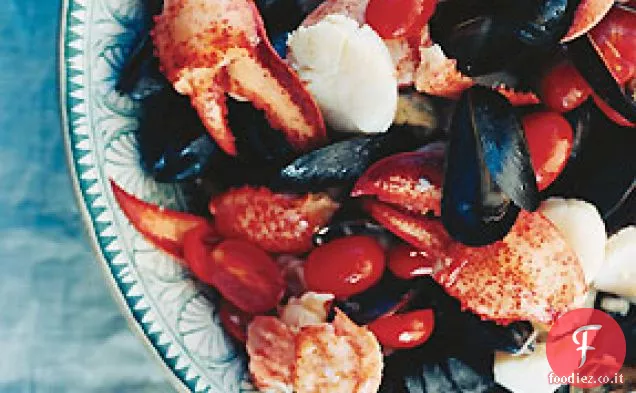 Aragosta, Capesante e cozze con Vinaigrette all'aglio al pomodoro