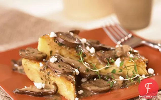 Triangoli di Polenta con Formaggio di Capra e Funghi selvatici