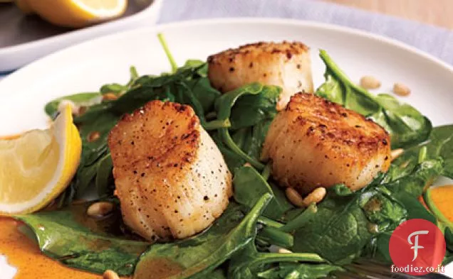 Capesante con Spinaci e sciroppo di Paprika