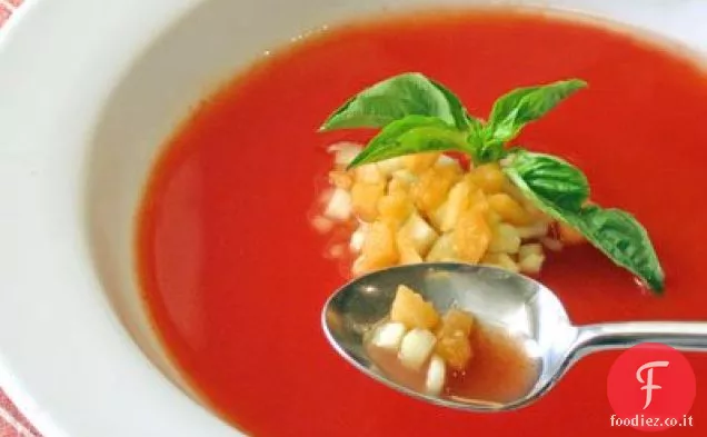 Zuppa di pomodoro freddo con cetriolo e melone