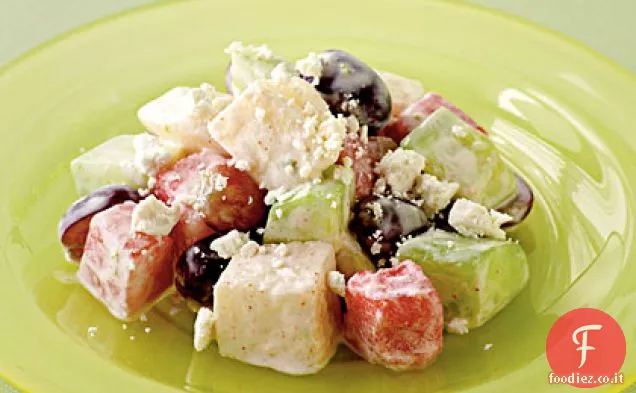 Insalata di cetrioli, pere asiatiche e anguria con Ricotta Salata