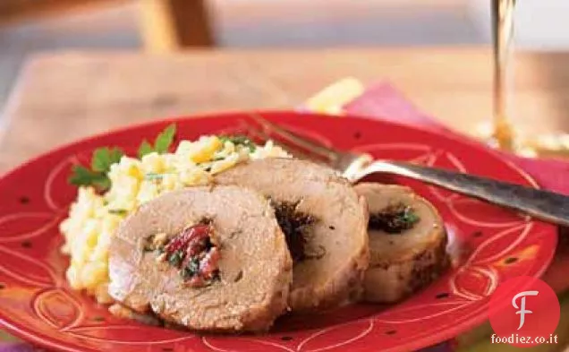 Lonza di maiale ripiena di prugne secche in salsa di sherry dolce (Lomo Relleno)