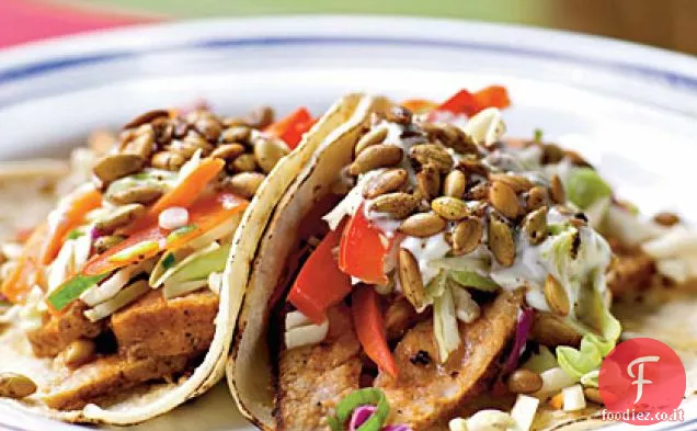 Tacos di maiale con Slaw e Pepitas piccanti