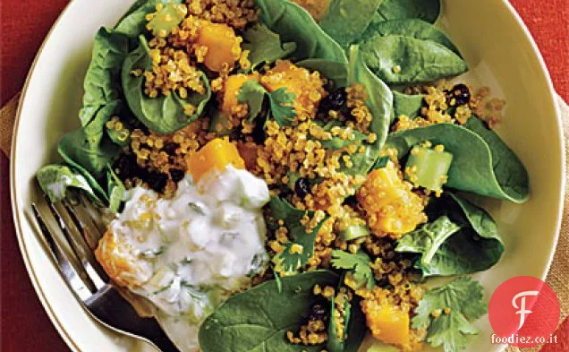 Insalata di quinoa al curry con cetriolo-Menta Raita