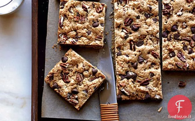 Barrette di biscotti al cioccolato e noci Pecan