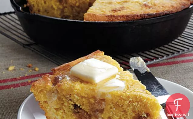 Granny's Cracklin' Cornbread