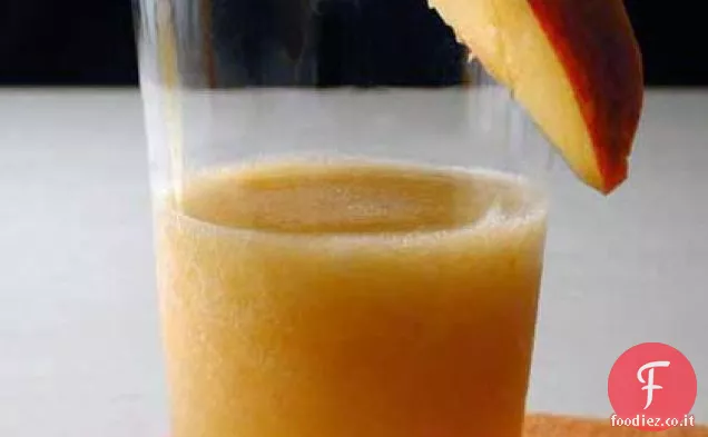 Spruzzata di pesca frizzante