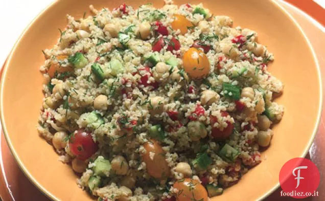Bulgur, ceci e insalata di cetrioli